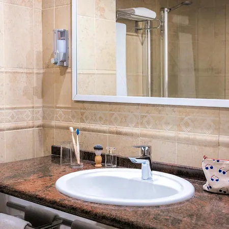 Grupotel Alcudia Pins Hotel 3*